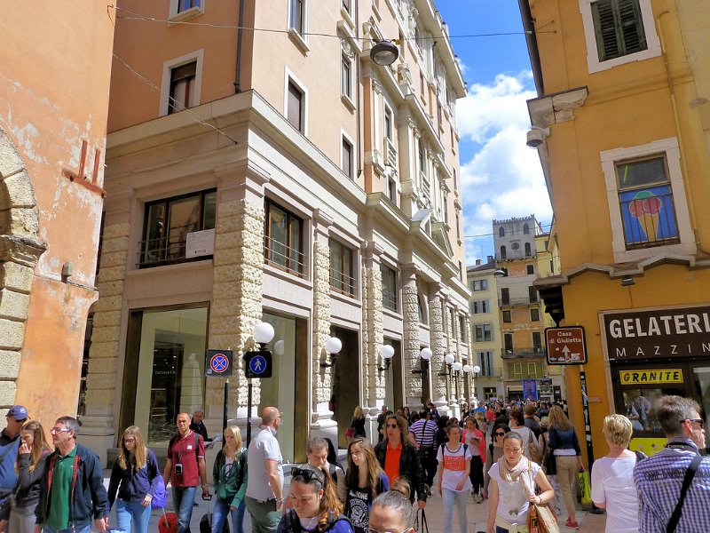P1090986