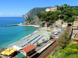 Cinque Terre / walking trail Monterosso-Vernazza